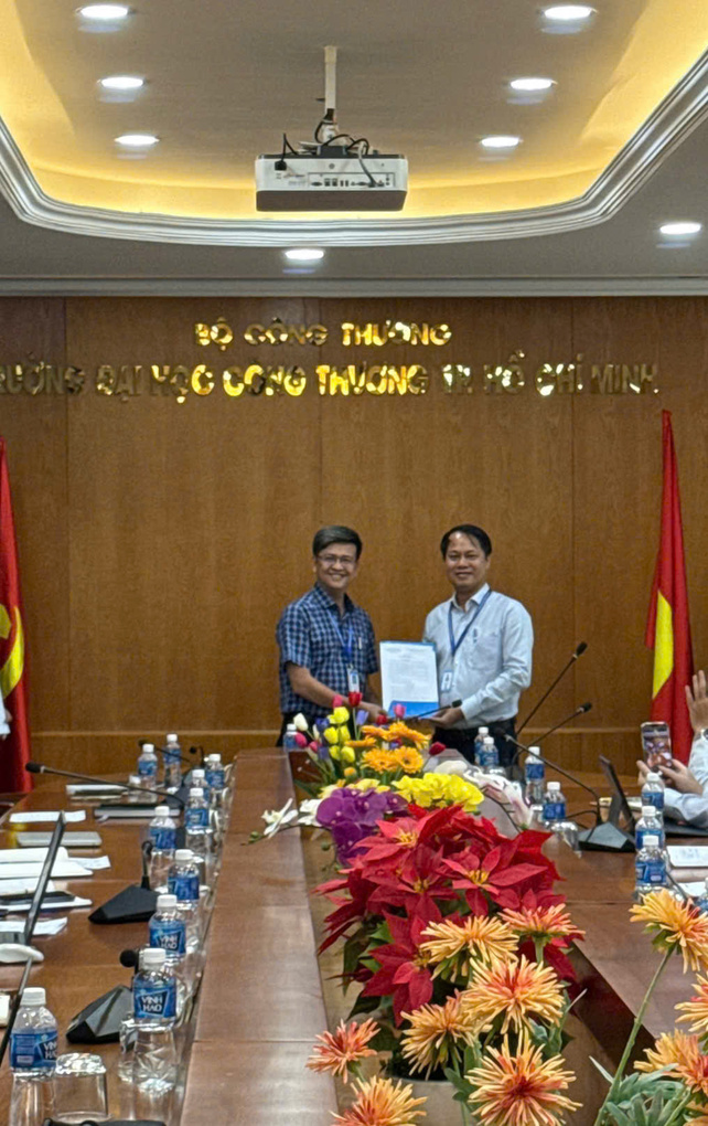 Bổ nhiệm Trưởng khoa Luật HUIT