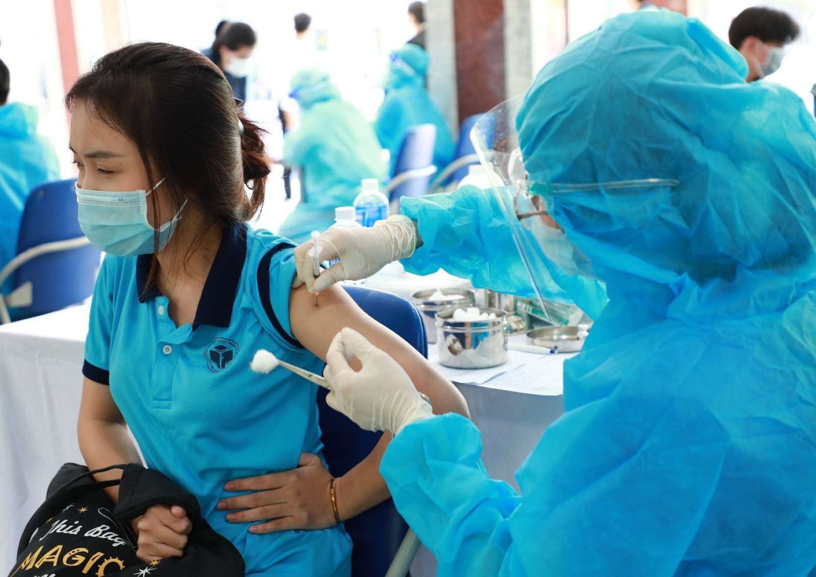 Thông báo về việc nhắc nhở sinh viên chủ động tham gia tiêm vắc xin ngừa Covid-19